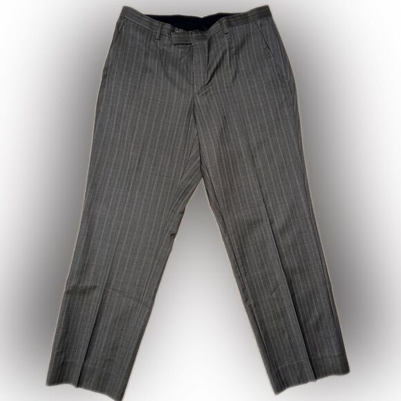 Hugo Boss Super 100s Full Suit - Picture 2 of 13